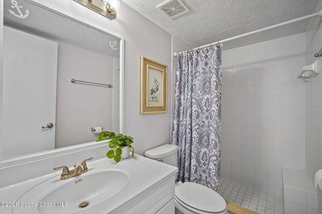 1611 Minutemen Causeway 107-Hh, Cocoa Beach, FL 32931