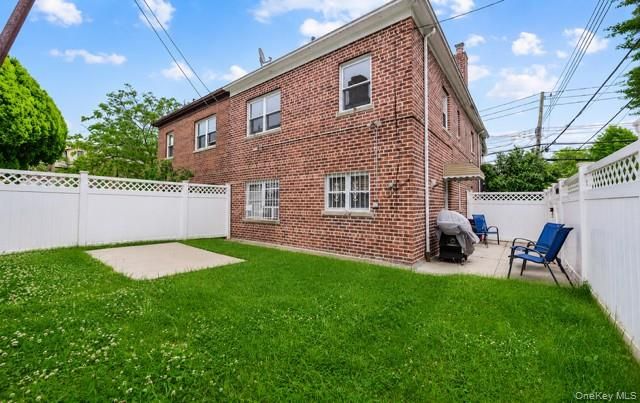1103 Rhinelander Avenue, Bronx, NY 10461