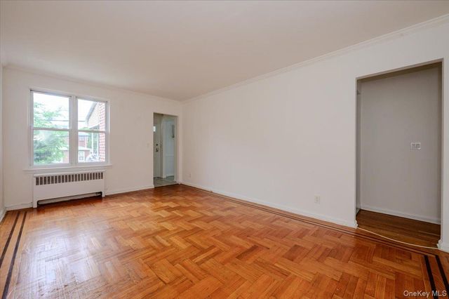 1103 Rhinelander Avenue, Bronx, NY 10461
