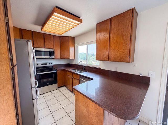 8273 W Plymouth Place, Littleton, CO 80128