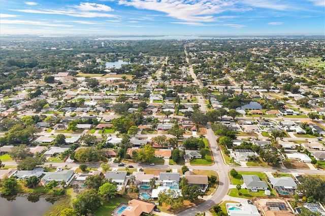2105 39TH STREET W, Bradenton, FL 34205