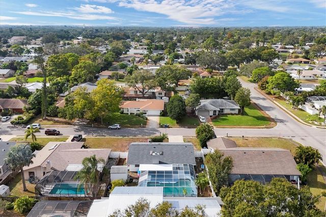 2105 39TH STREET W, Bradenton, FL 34205