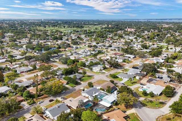 2105 39TH STREET W, Bradenton, FL 34205