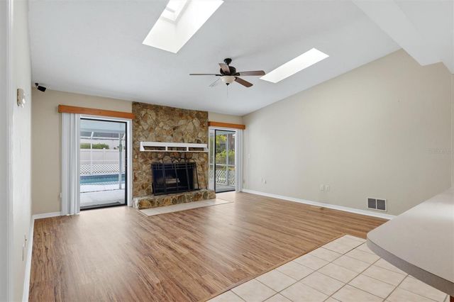 2105 39TH STREET W, Bradenton, FL 34205