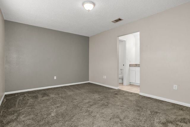 1437 Brook Meadow Circle, Lancaster, TX 75134