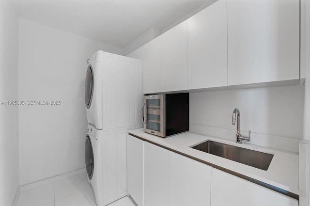 10201 Collins Avenue 807, Bal Harbour, FL 33154