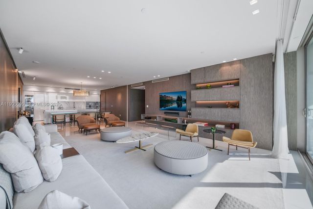 10201 Collins Avenue 807, Bal Harbour, FL 33154