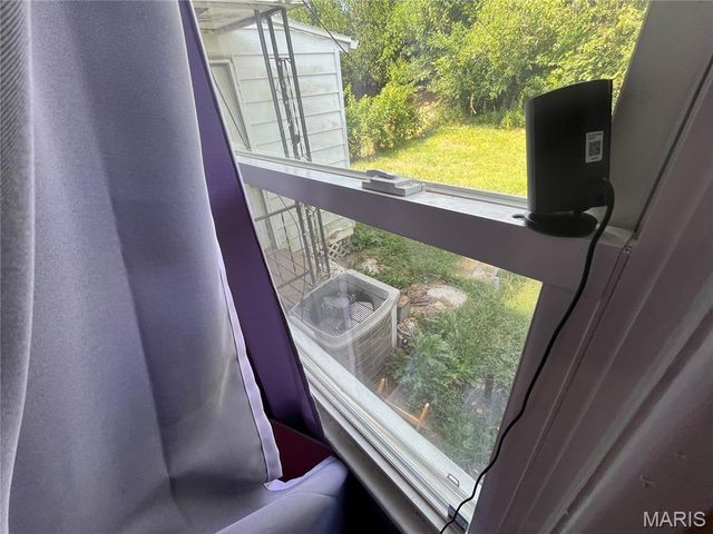 5581 Sunbury Avenue, Country Club Hills, MO 63136