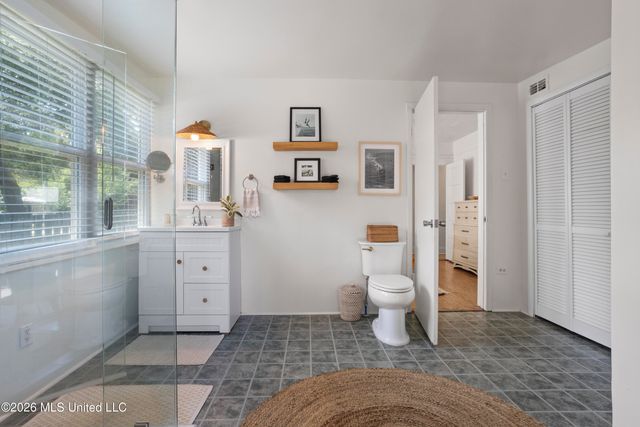 145 Bay View Court, Bay Saint Louis, MS 39520