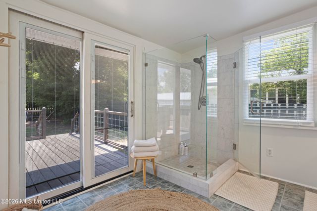 145 Bay View Court, Bay Saint Louis, MS 39520