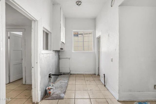 425 W 1st Street, Oxnard, CA 93030