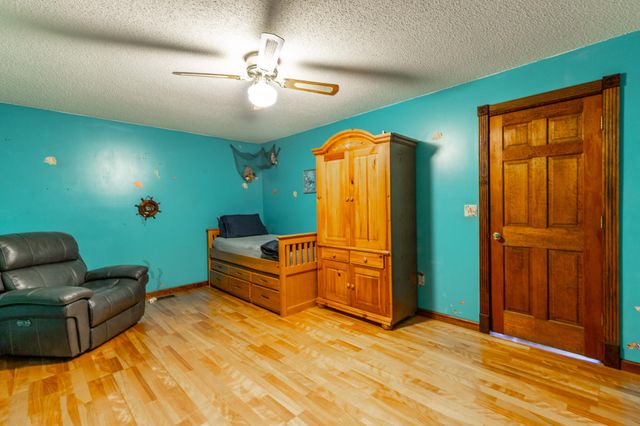 594 Rakestraw Road, Mcdonald, TN 37353
