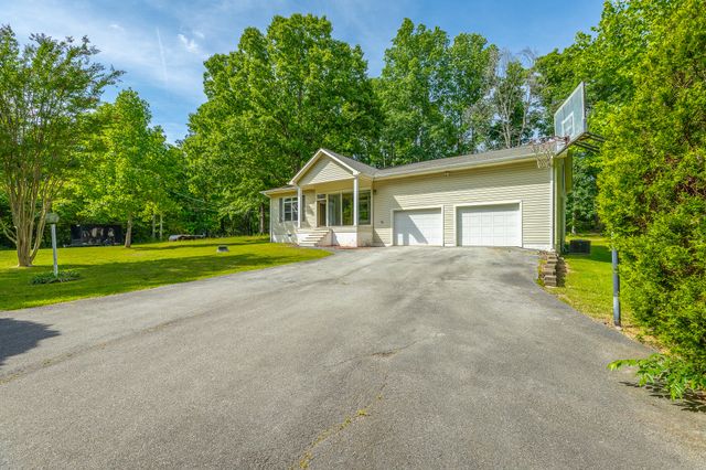 594 Rakestraw Road, Mcdonald, TN 37353