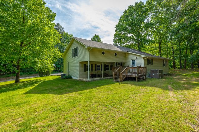 594 Rakestraw Road, Mcdonald, TN 37353