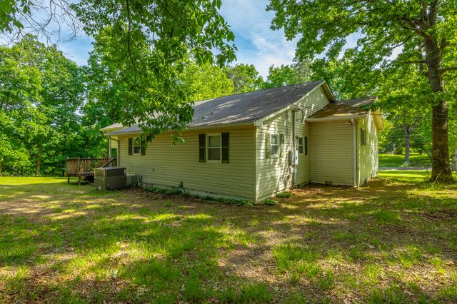 594 Rakestraw Road, Mcdonald, TN 37353