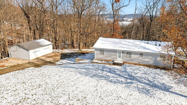 4496 Blue Springs Drive, Spencer, IN 47460