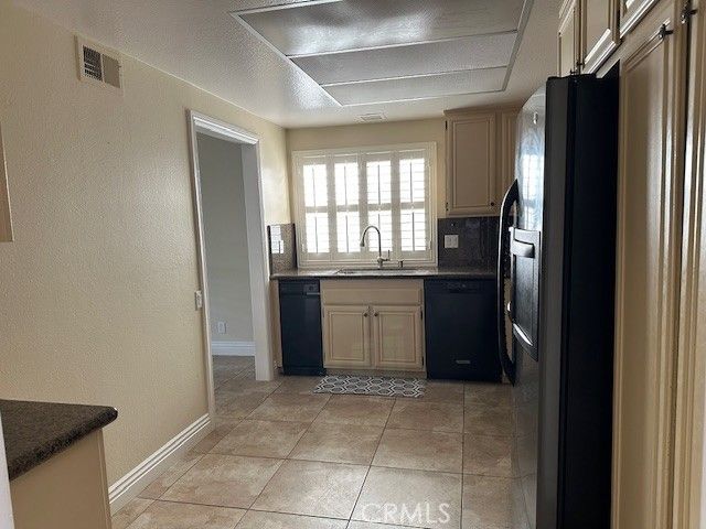 28013 Espinoza, Mission Viejo, CA 92692