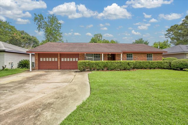 5818 Effingham Drive, Houston, TX 77035