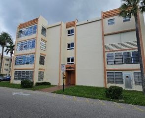 2501 NW 41st Avenue, Lauderhill, FL 33313