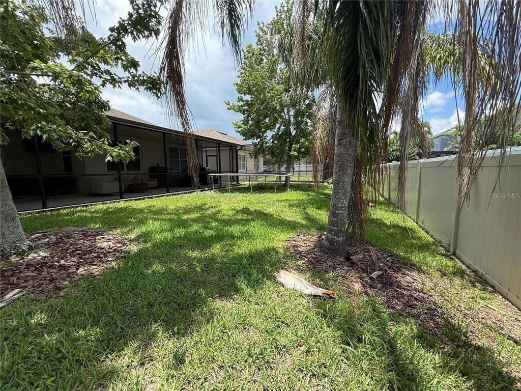 Image 28 of property listing at 12679 CALDERDALE AVENUE, Windermere, FL 34786