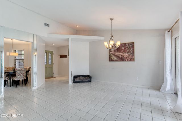 4 Carriage Creek Way, Ormond Beach, FL 32174
