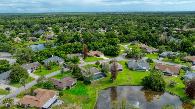 4 Carriage Creek Way, Ormond Beach, FL 32174