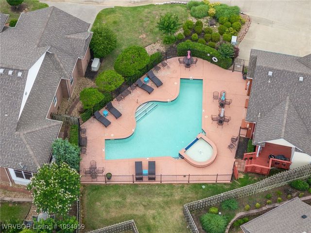 60 Jeffrey Way, Fort Smith, AR 72914