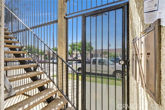 20526 S Western, Torrance, CA 90501