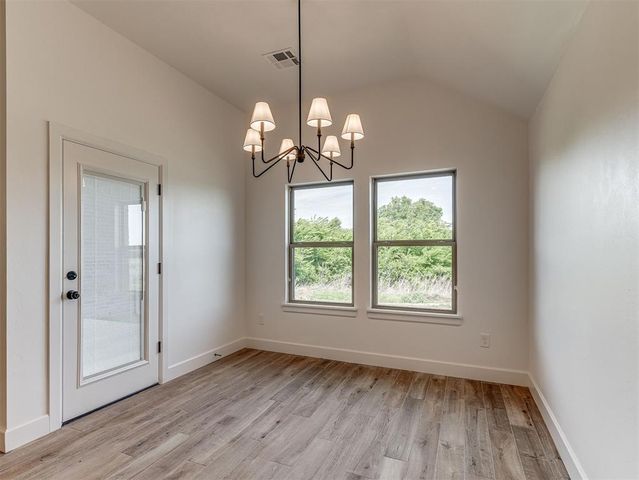 12501 Dolche Vita Drive, Yukon, OK 73099