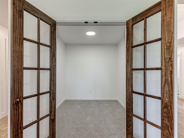 12501 Dolche Vita Drive, Yukon, OK 73099