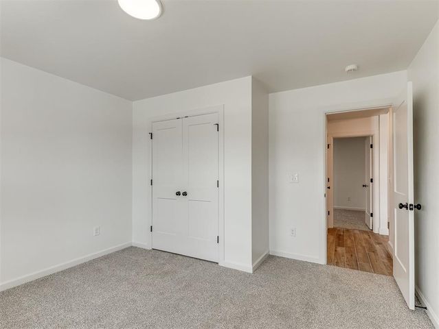 12501 Dolche Vita Drive, Yukon, OK 73099