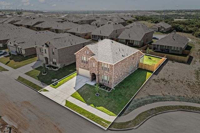 2904 Brainerd Drive, Saginaw, TX 76179