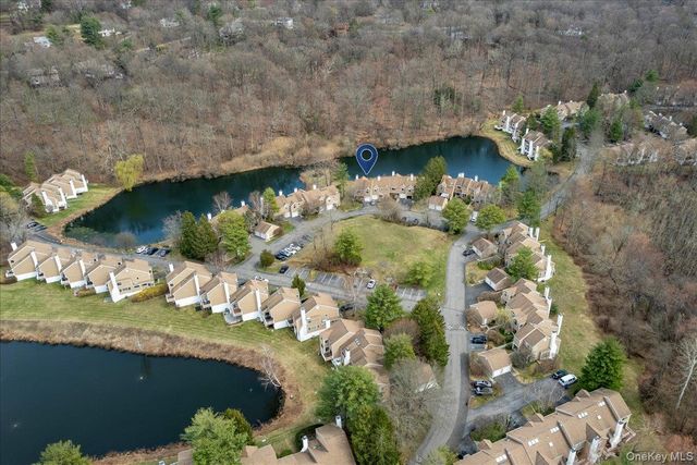 88 Farm Lake Crescent Road, Chappaqua, NY 10514