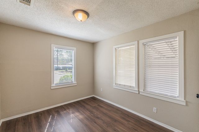 3144 Olive Place, Fort Worth, TX 76116