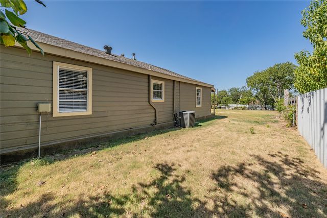 3144 Olive Place, Fort Worth, TX 76116