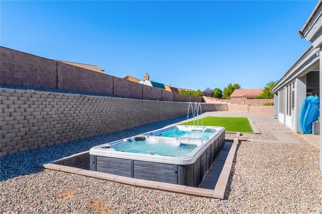 3349 Roma Court, Kingman, AZ 86401