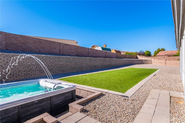 3349 Roma Court, Kingman, AZ 86401