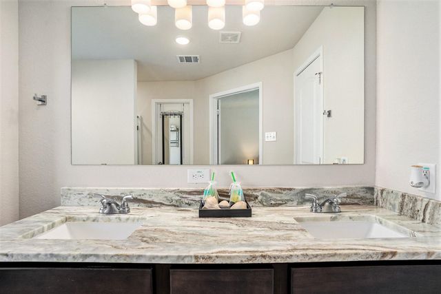 8302 Tourmaline Way, Texas City, TX 77591