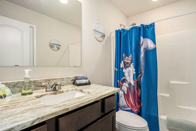 8302 Tourmaline Way, Texas City, TX 77591