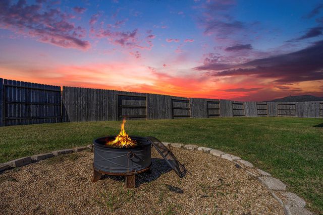 8302 Tourmaline Way, Texas City, TX 77591