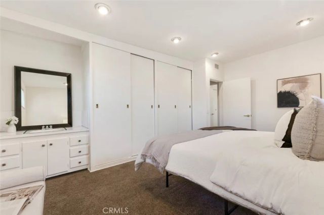 501 Birmingham Road, Burbank, CA 91504