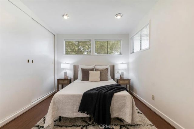 501 Birmingham Road, Burbank, CA 91504