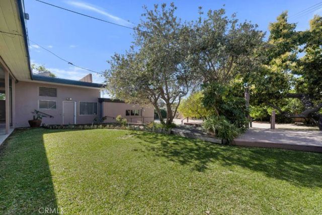 501 Birmingham Road, Burbank, CA 91504