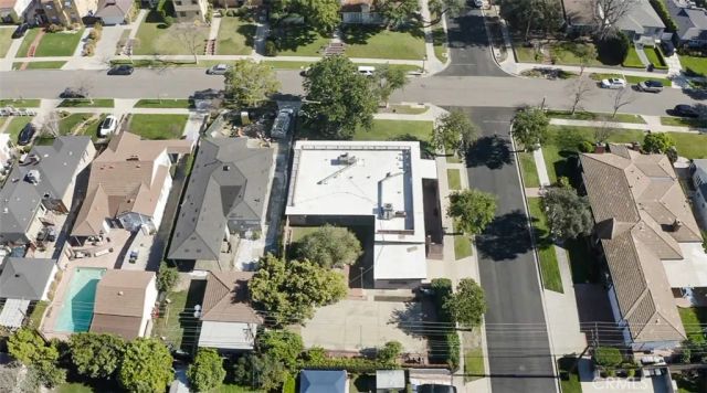 501 Birmingham Road, Burbank, CA 91504