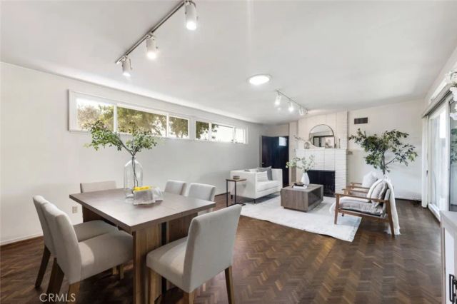 501 Birmingham Road, Burbank, CA 91504