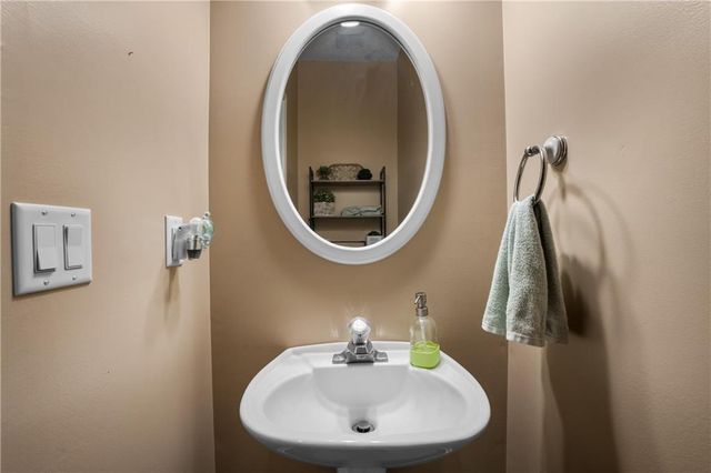 14652 W 151st Terrace, Olathe, KS 66062