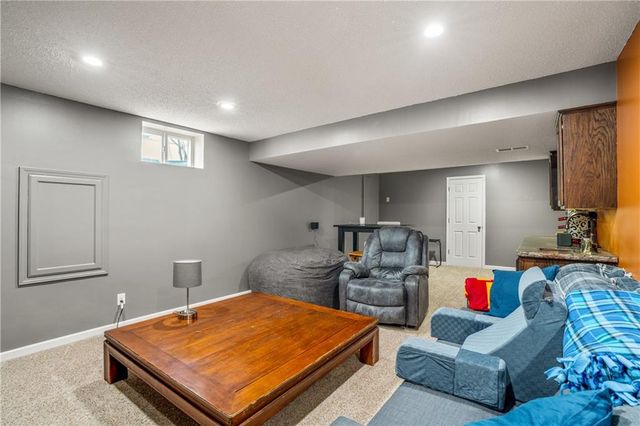 14652 W 151st Terrace, Olathe, KS 66062