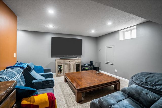 14652 W 151st Terrace, Olathe, KS 66062