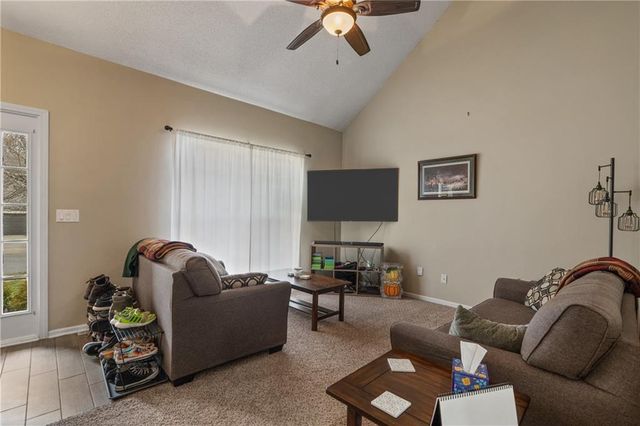 14652 W 151st Terrace, Olathe, KS 66062