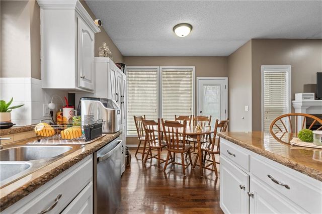 14652 W 151st Terrace, Olathe, KS 66062